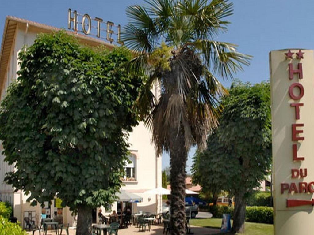 Hotel Du Parc Salies-du-Salat Exterior photo